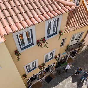  Apartment Castle