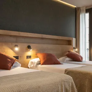 https://fontanella-by-bcn-urban-rooms.catalonia-hotels.com